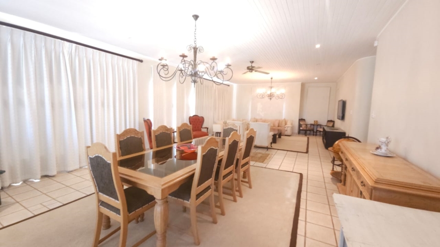 4 Bedroom Property for Sale in Ifafi North West